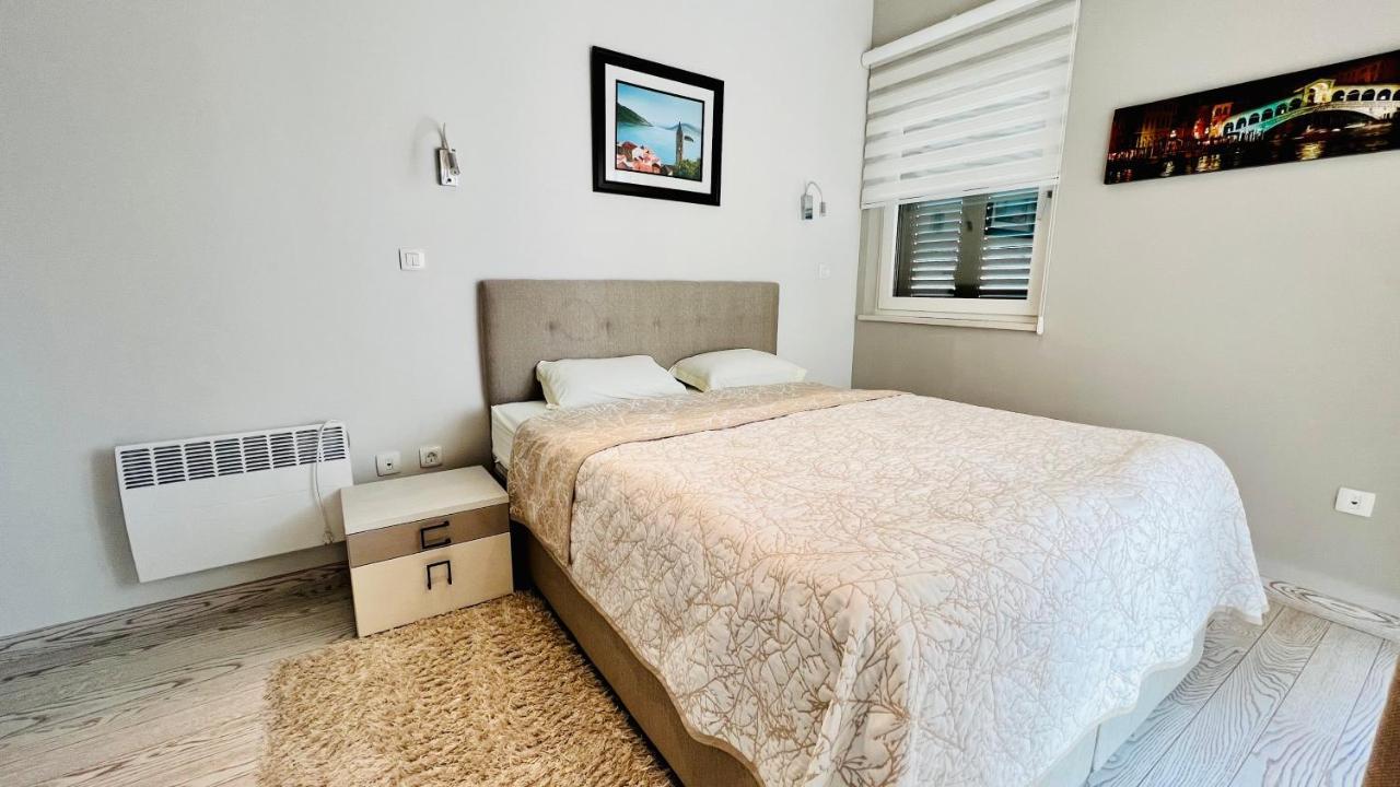 Melodia Del Mare Apartment โกตอร์ ภายนอก รูปภาพ