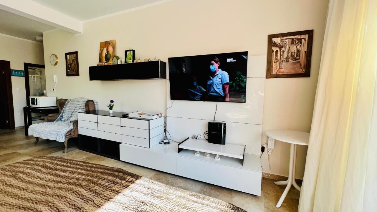 Melodia Del Mare Apartment โกตอร์ ภายนอก รูปภาพ