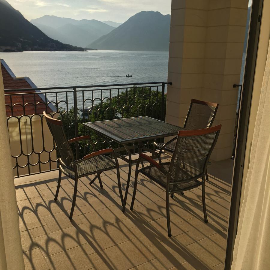 Melodia Del Mare Apartment โกตอร์ ภายนอก รูปภาพ