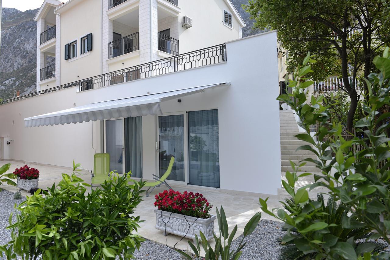 Melodia Del Mare Apartment โกตอร์ ภายนอก รูปภาพ