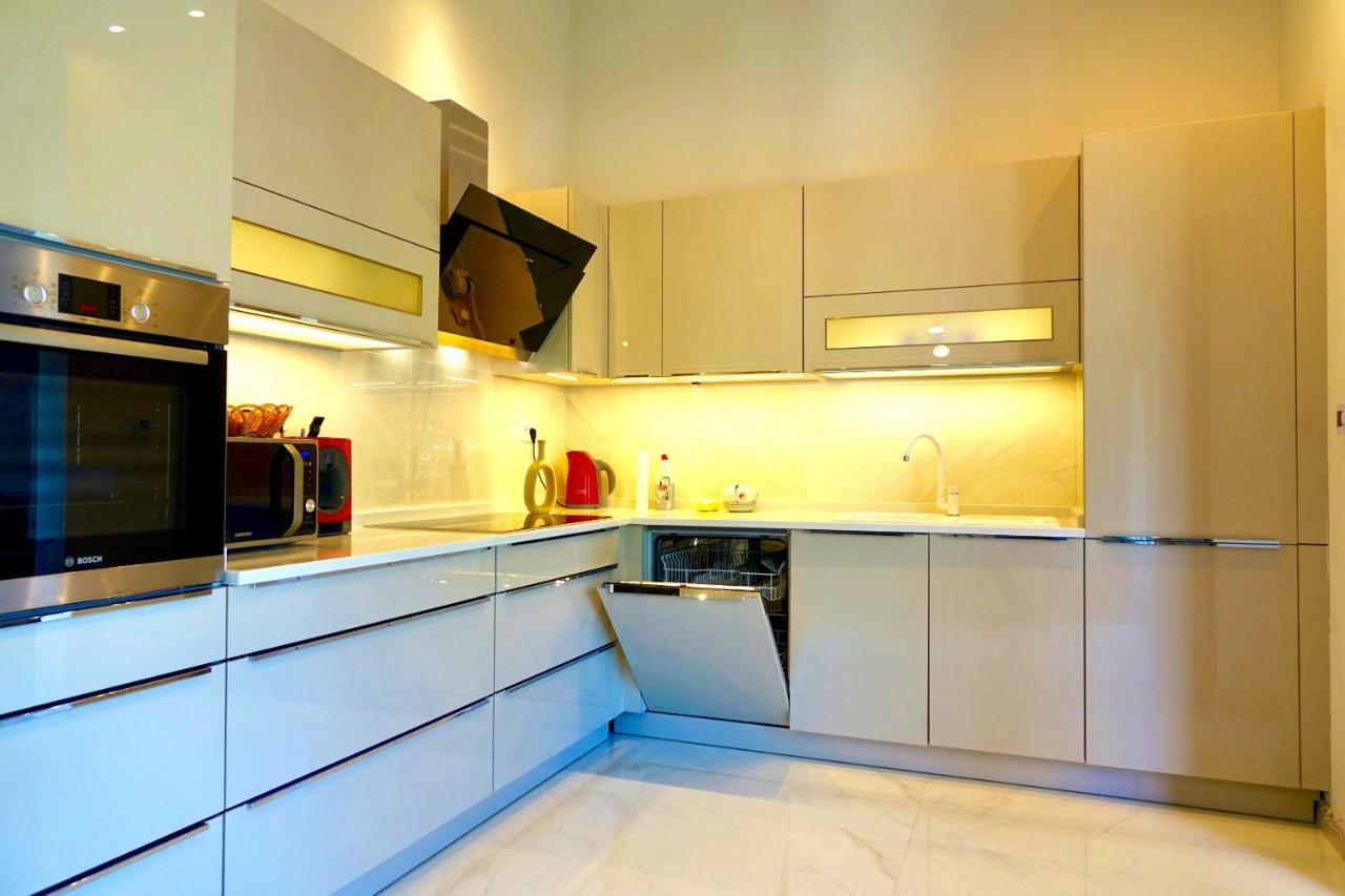 Melodia Del Mare Apartment โกตอร์ ภายนอก รูปภาพ